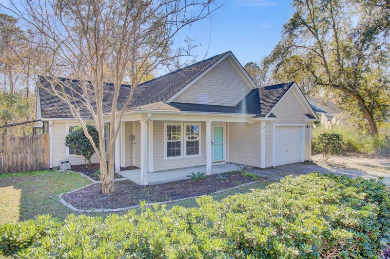 3025 Marlin Rd, Johns Island, SC 29455