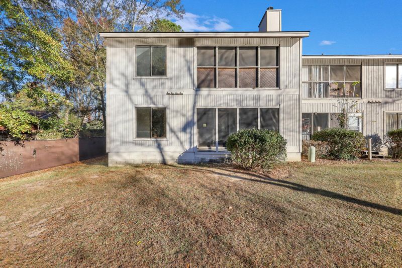 104 Greenmeadow Dr, Goose Creek, SC 29445