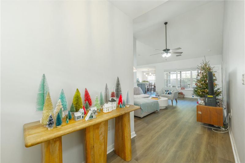 1224 Wando Shores Dr, Charleston, SC 29492