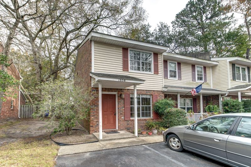 1058 Hunters Tc, Mount Pleasant, SC 29464
