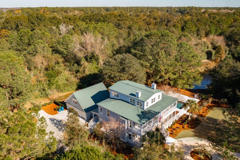 3370 Westphal Dr, Johns Island, SC 29455