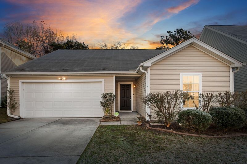 2002 Claybourne Ct, Summerville, SC 29485