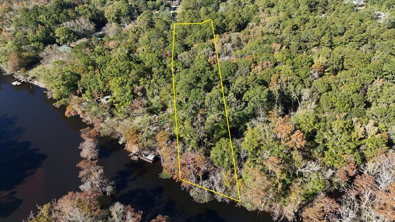 369 Natures Trl, Ridgeville, SC 29472