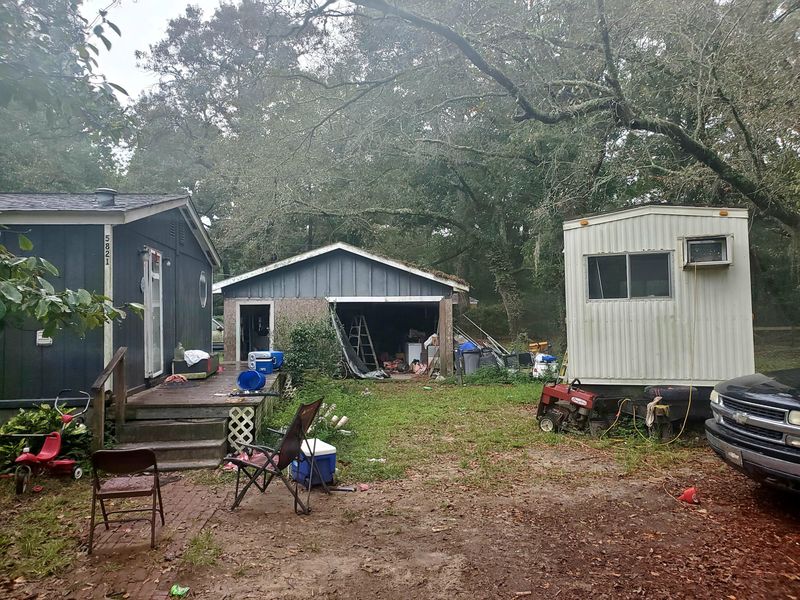 5821 Old Jacksonboro Rd, Ravenel, SC 29470