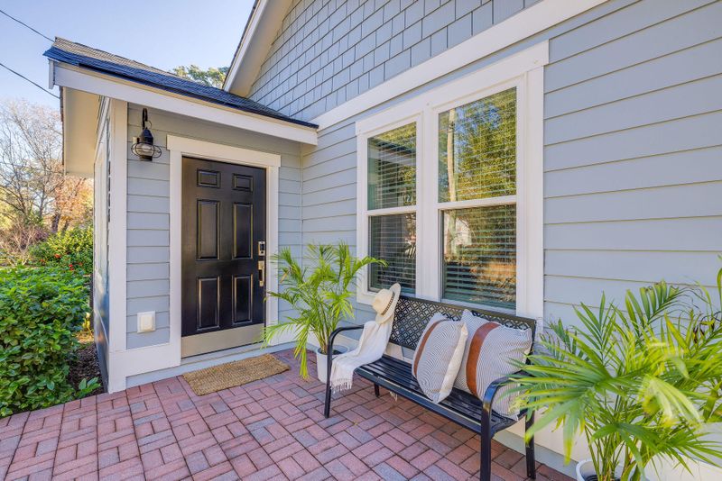 2065 Medway Rd, Charleston, SC 29412