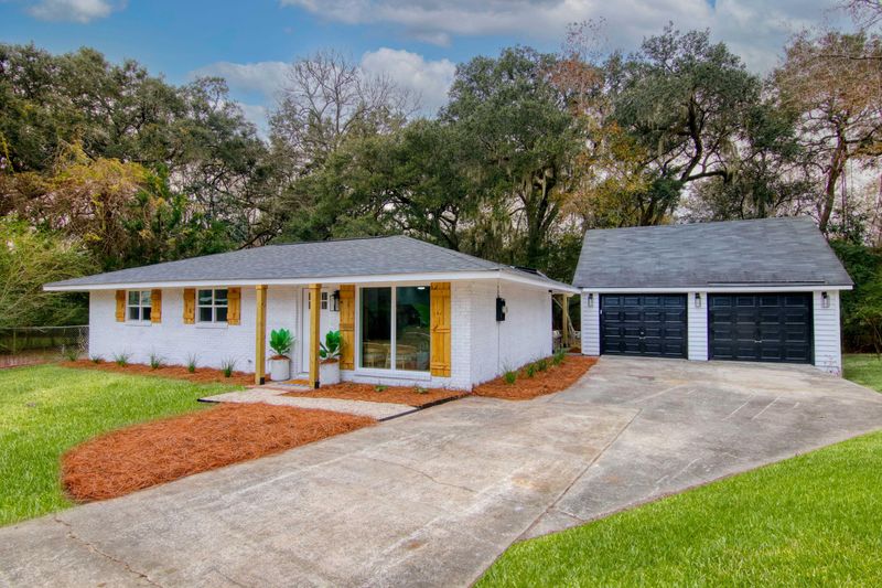 3293 Peyton St, Johns Island, SC 29455