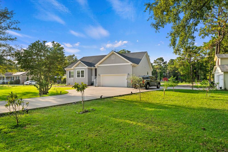 147 Ponderosa Rd, Summerville, SC 29483