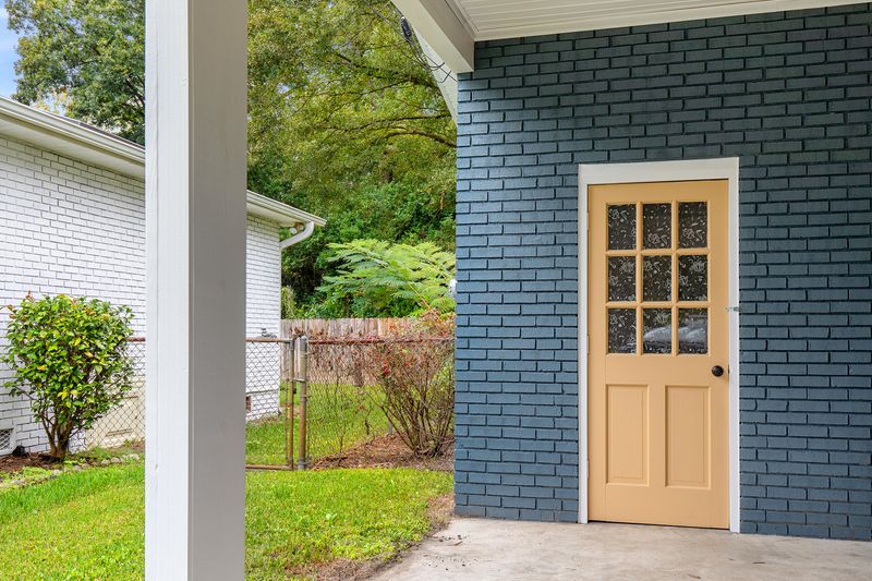 5326 Parkside Dr, North Charleston, SC 29405