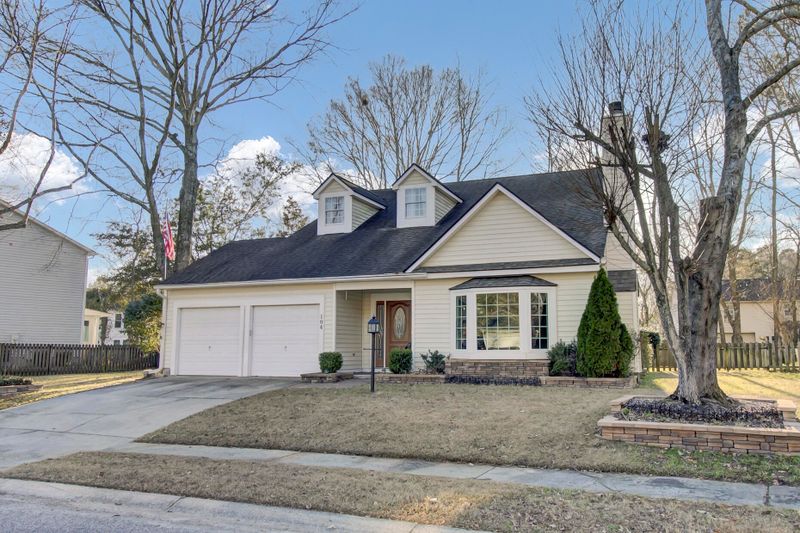 104 Sully St, Goose Creek, SC 29445