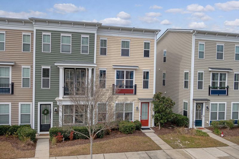 1545 Bluewater Way, Charleston, SC 29414