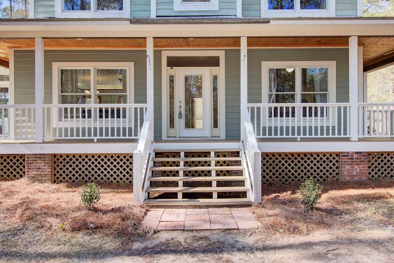 6305 The Blarney Stone, Ravenel, SC 29470