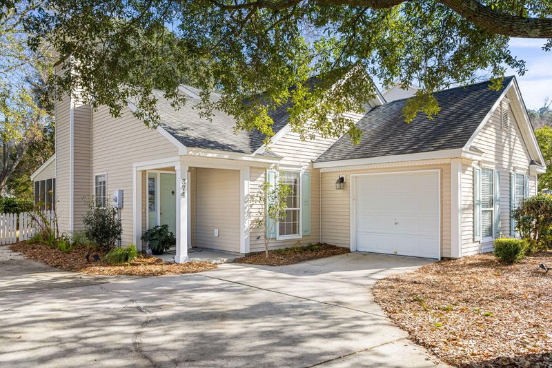 374 Fern House Walk, Mount Pleasant, SC 29464