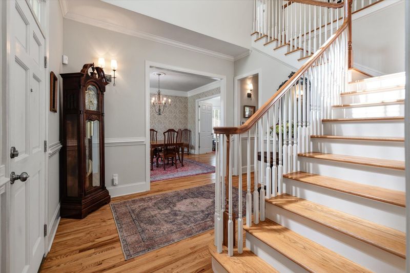 210 Scalybark Rd, Summerville, SC 29485