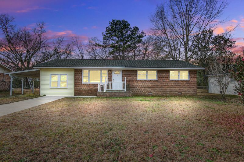 15 Newark Ave, Goose Creek, SC 29445