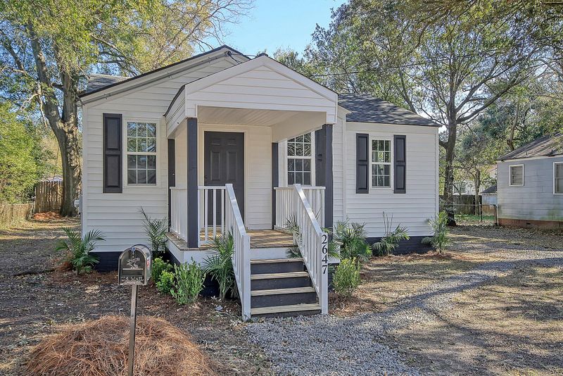 2647 Ferrara Dr, North Charleston, SC 29405