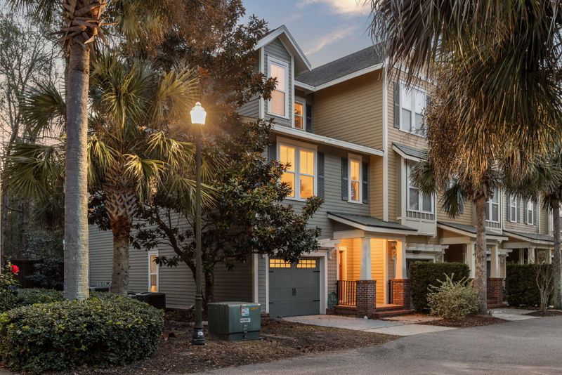1171 Dingle Rd, Mount Pleasant, SC 29466