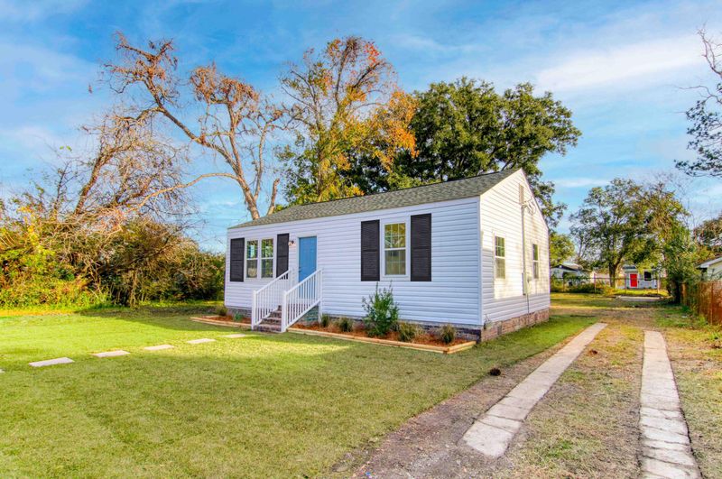 1905 Boxwood Ave, North Charleston, SC 29405