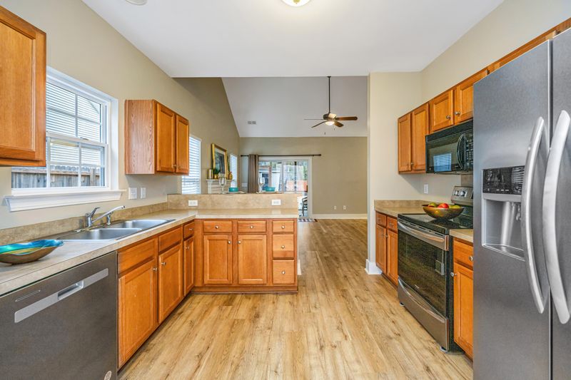 1928 High Meadow St, Johns Island, SC 29455