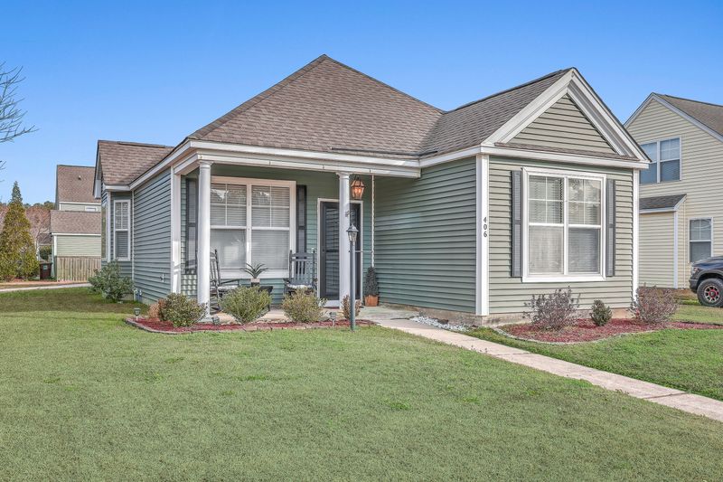 406 Farrow Ct, Moncks Corner, SC 29461