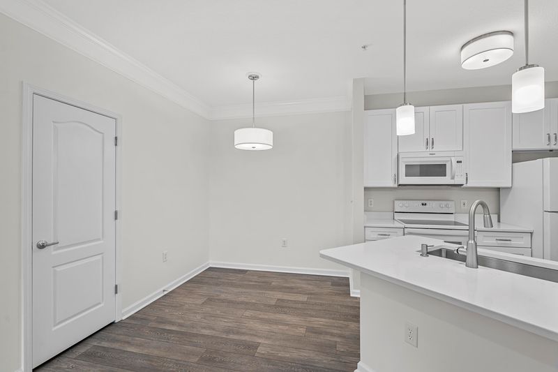 1300 Park W Blvd #402, Mount Pleasant, SC 29466
