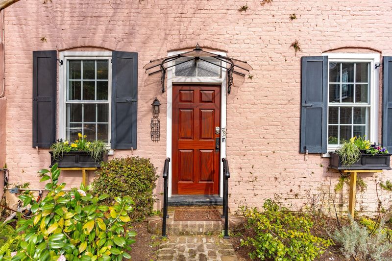 192 Ashley Ave #F, Charleston, SC 29403