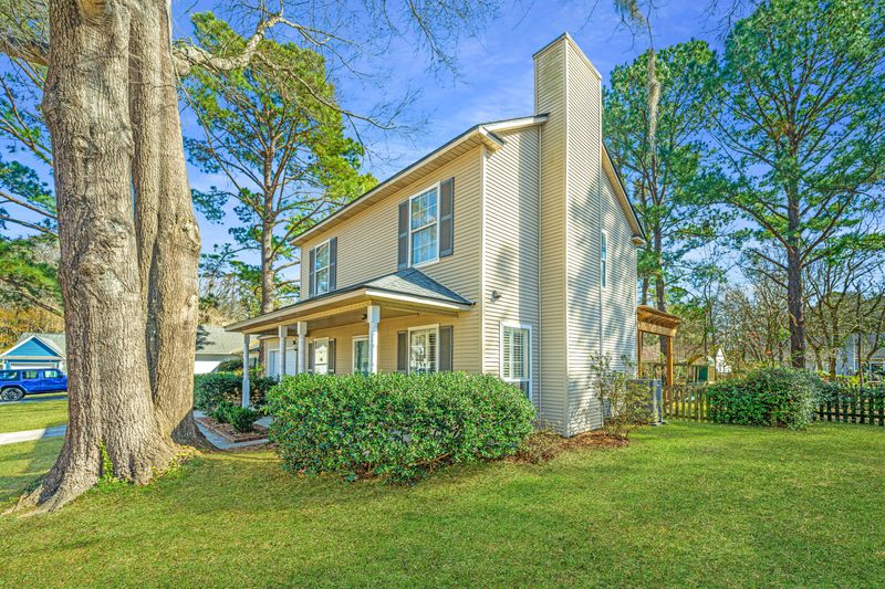 1710 Eallystockert Rd, Charleston, SC 29414