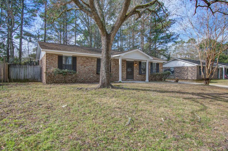 315 Dorchester Manor Blvd, North Charleston, SC 29420