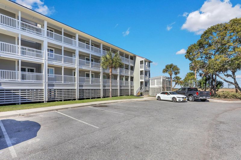 105 Mariners Cay Dr #105, Folly Beach, SC 29439
