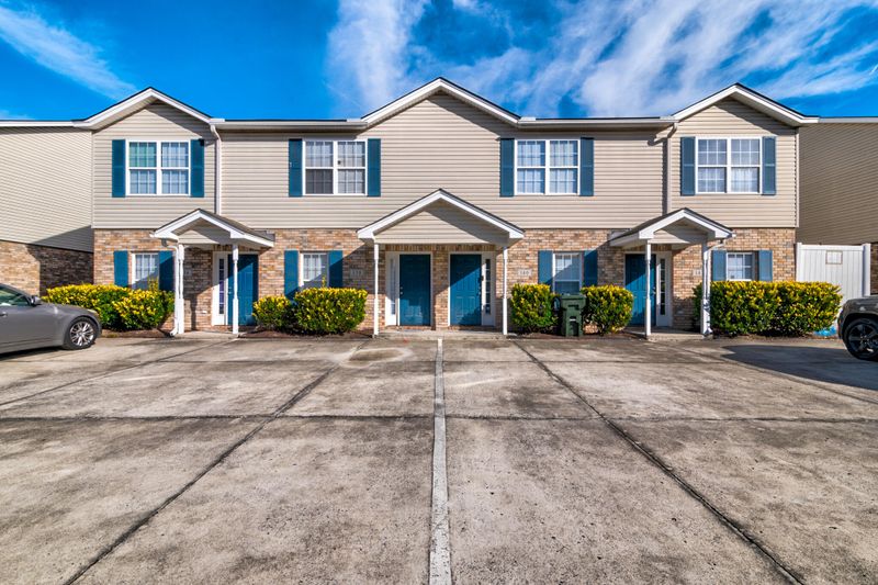 136-142 Pine Shadow Dr #136, Goose Creek, SC 29445