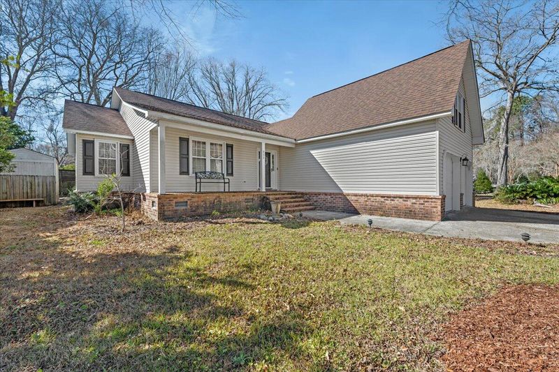 933 Trent St, Charleston, SC 29414