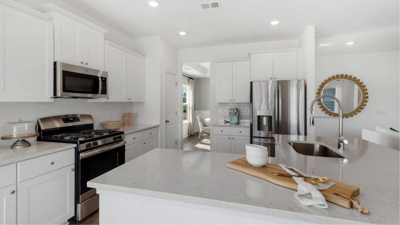 333 Tuscan Sun St, Summerville, SC 29485
