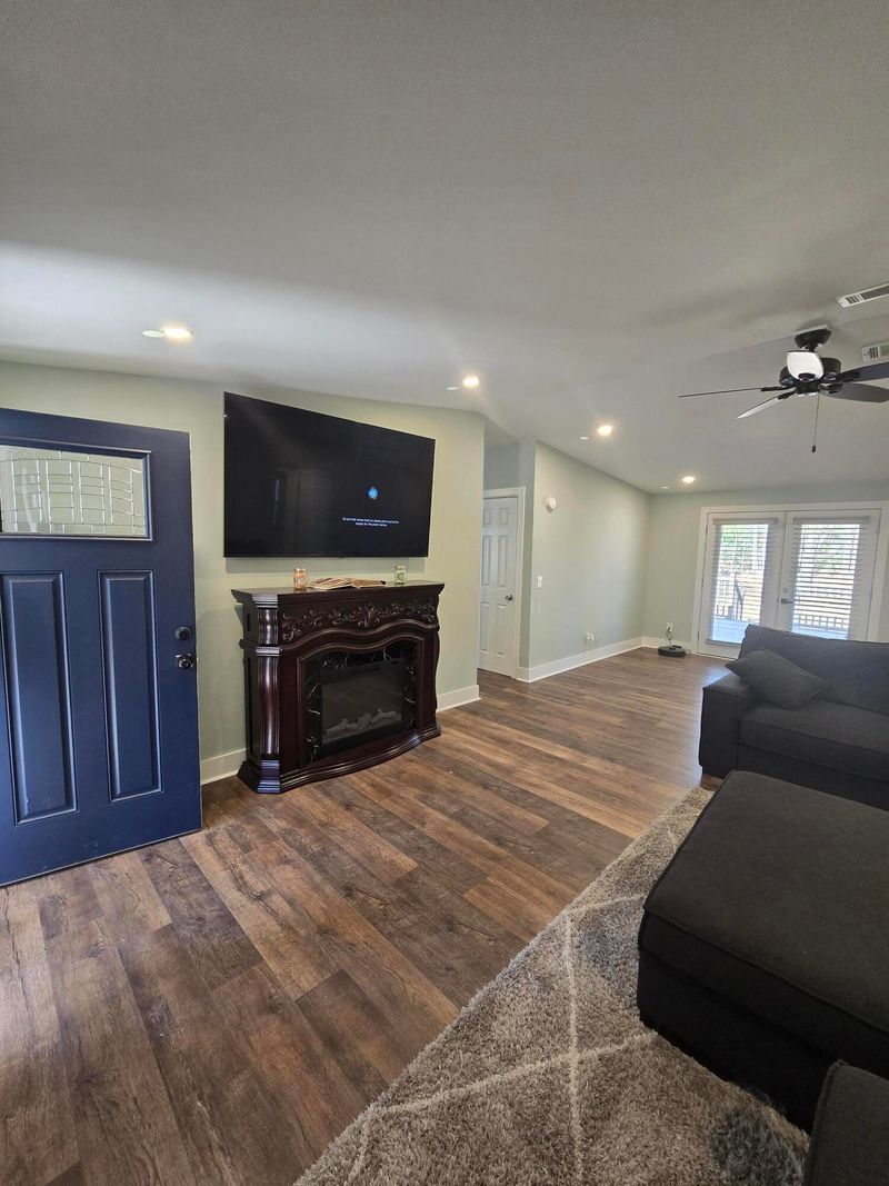 362 Maple Hill Rd, Harleyville, SC 29448