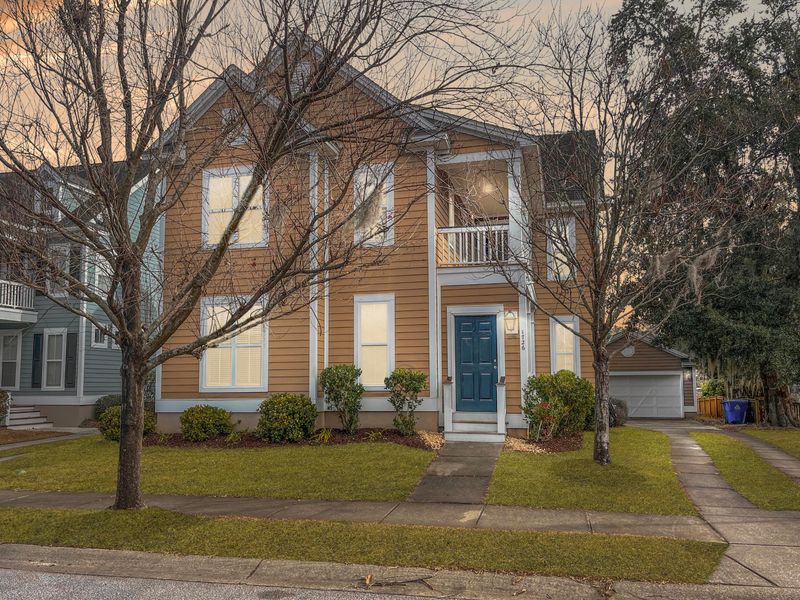 1726 Manassas Dr, Charleston, SC 29414