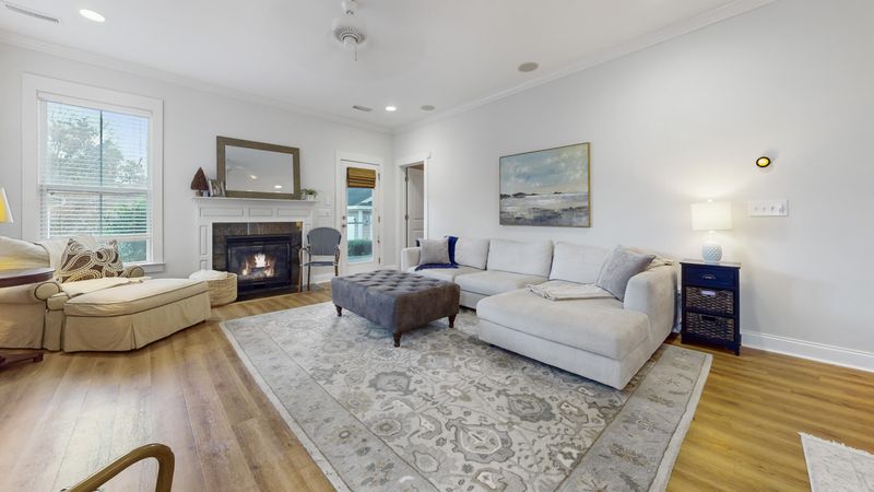 1726 Manassas Dr, Charleston, SC 29414