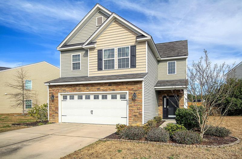 233 Longford Dr, Summerville, SC 29483