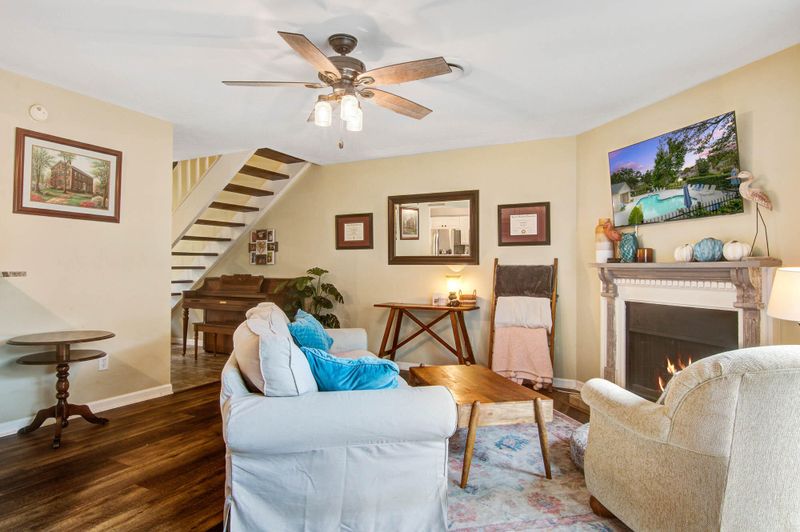 2084 Emerald Ter, Mount Pleasant, SC 29464