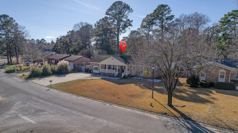 114 Clubhouse Rd, Summerville, SC 29483