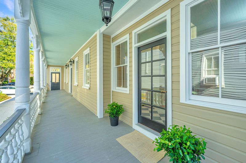 5 Bee St, Charleston, SC 29403