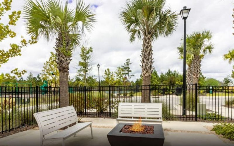 149 W Bradford Pointe Dr, Summerville, SC 29486
