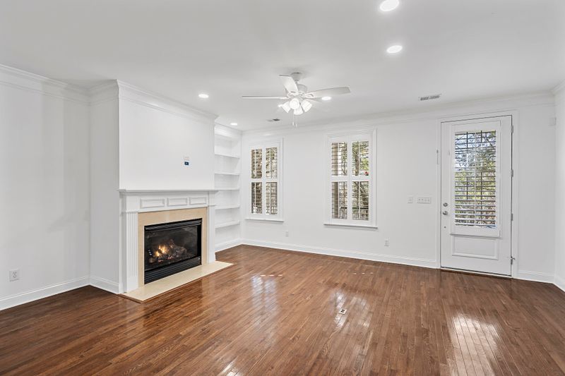 1814 Pierce St, Charleston, SC 29492