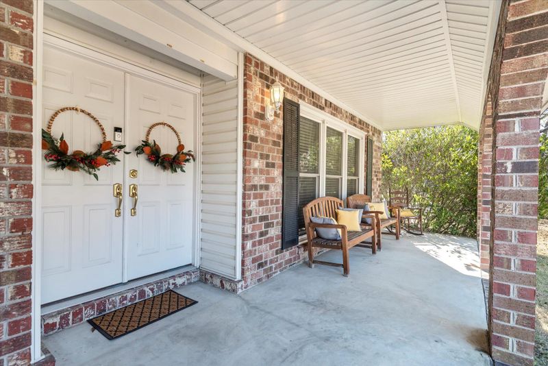 36 S Basilica Ave, Hanahan, SC 29410