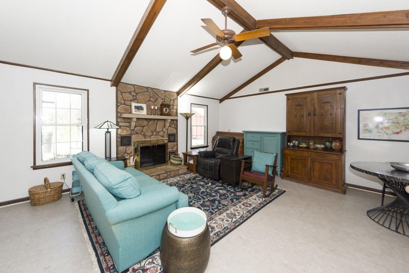 502 Tampa Ct, Ladson, SC 29456