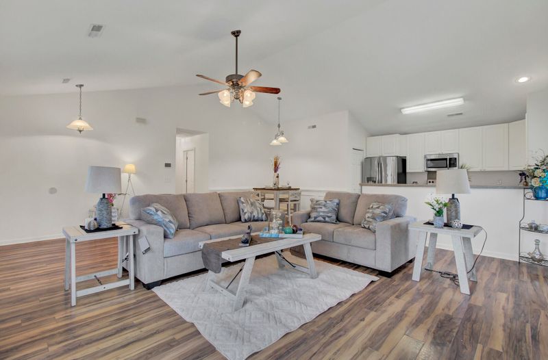 167 Jupiter Ln, Summerville, SC 29483