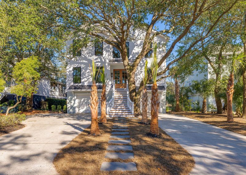 8 Frank Sottile Ln, Isle Of Palms, SC 29451