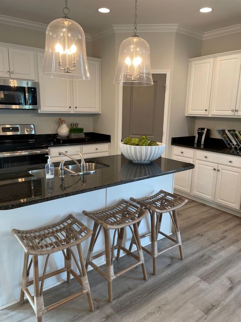 412 Lundby Dr, Summerville, SC 29486