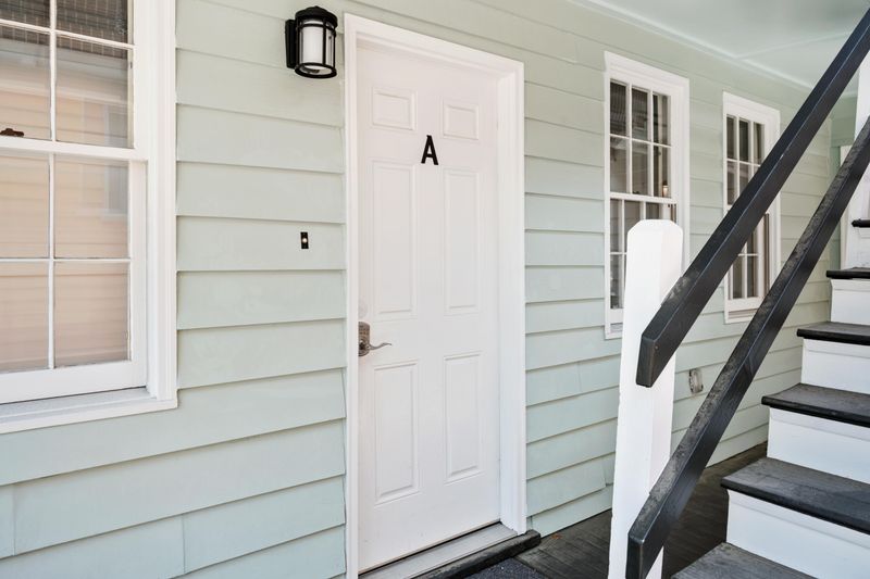 258 Saint Philip St, Charleston, SC 29403
