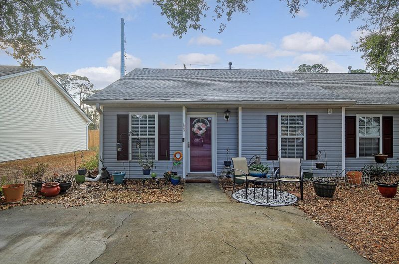 1287 Apex Ln, Charleston, SC 29412
