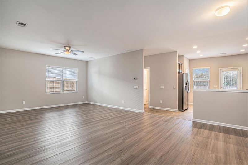 327 Cantley Ct, Summerville, SC 29486