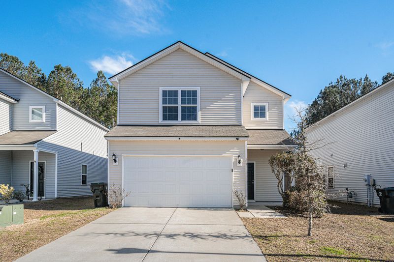 327 Cantley Ct, Summerville, SC 29486