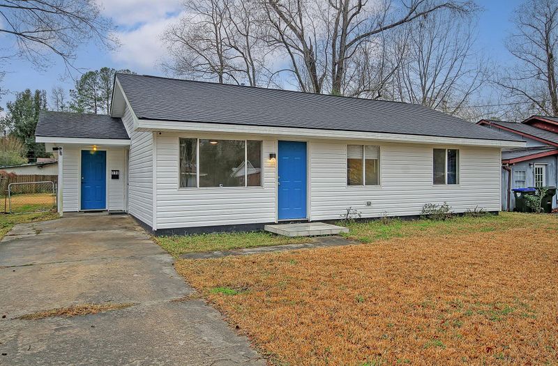 110 Clover Ave, Summerville, SC 29485